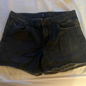 Black high-waisted jean shorts